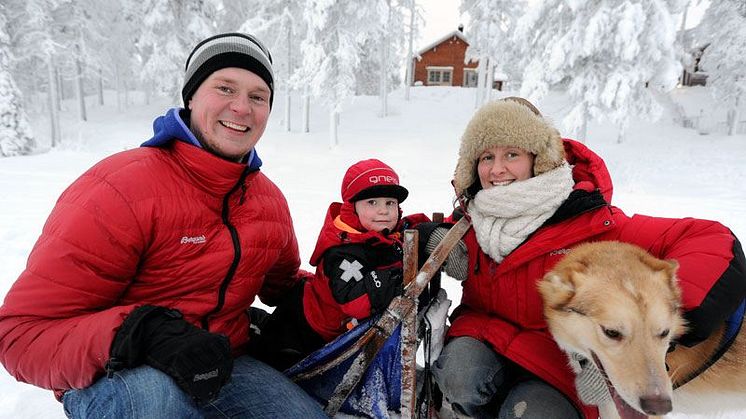 Johan Väisänen, Tilda Väisänen, Sara Ljunggren och Hot