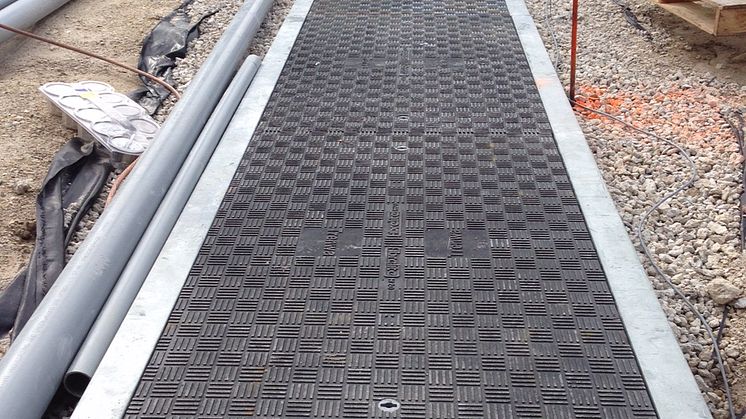 For the first time at this event Fibrelite will be introducing their covers specifically designed for precast concrete channels concrete trenches 