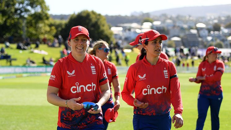 England Women earn opening IT20 win over New Zealand 