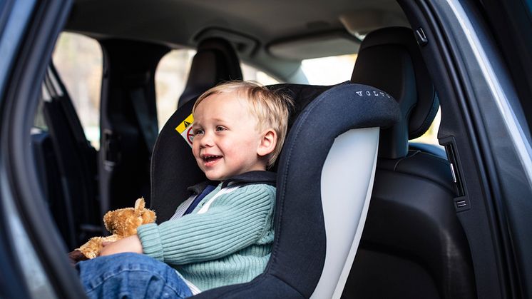 Svenska föräldrar bäst i Norden på barnsäkerhet i bil