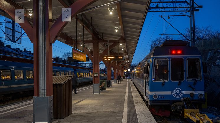 Ny belysning på Östra Station