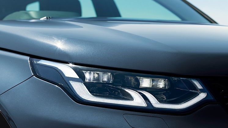 Discovery Sport headlamps