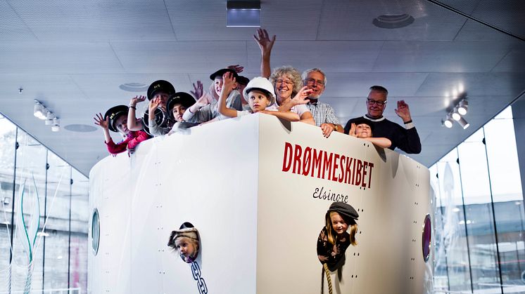 Snart stævner DRØMMESKIBET ud mod alle landets daginstitutioner. Med støtte fra Nordea-fonden kan legeskibet på M/S fejre fire års fødselsdag med udsigt til endnu mere læring og leg både på museet og ude i landet. 