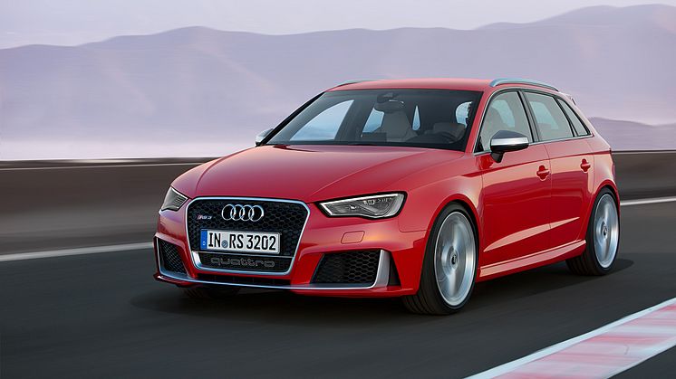 Ny Audi RS 3 Sportback – power i kompakt format 