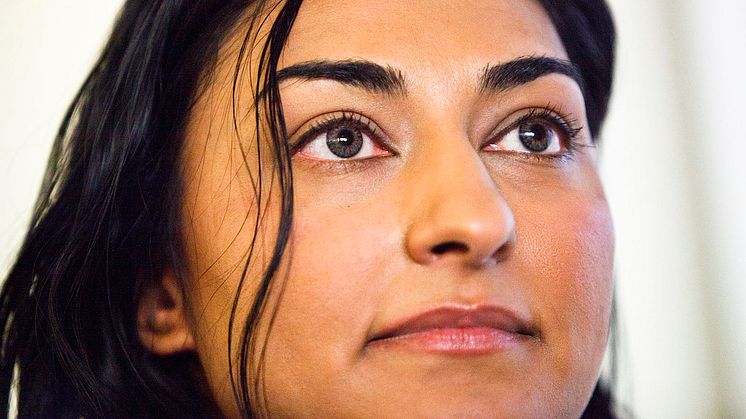 Shabana Rehman Gaarder har stått i stormen i norsk offentlighet i årevis. Nå mottar hun Kvinnemuseets hederspris for 2018. (Foto: NIFIN - norden.org)