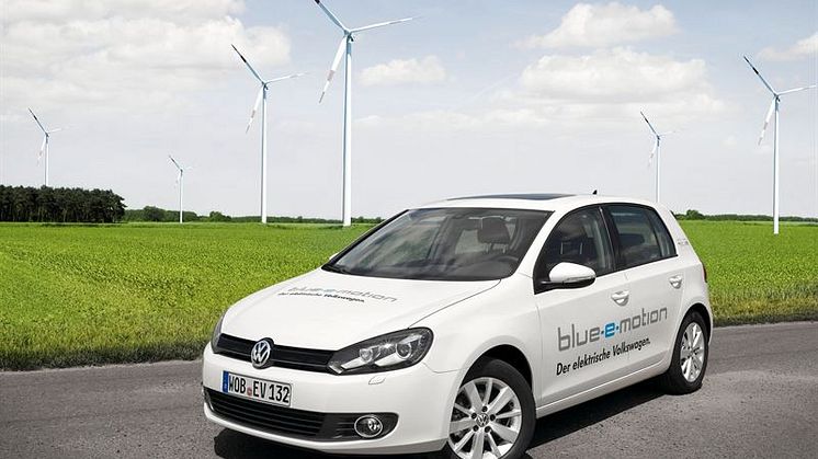 Volkswagen laddar för Almedalen – låter allmänheten testa eldriven Golf