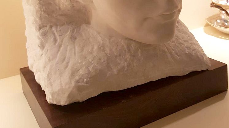 Gleden er stor ved Vigeland-museet etter at en privat eier har tatt kontakt. Nå vil skulpturen vises under Vigelandjubileet i 2019. (Foto: Jarle Strømodden / Vigeland-museet)