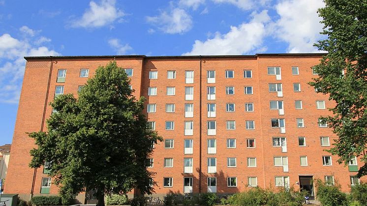 Budstrid när BroGripen sålde bostadsfastighet i Norrköping