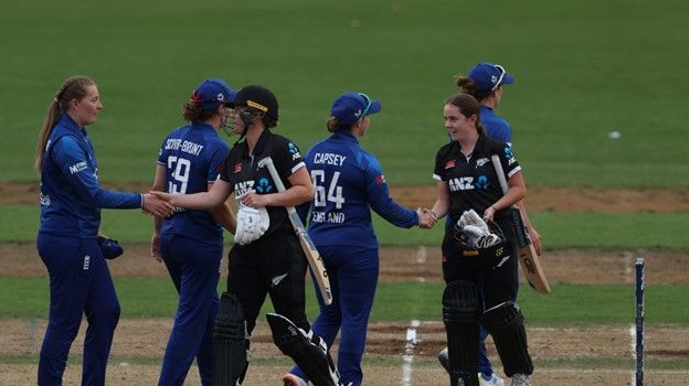 England Women beaten in final ODI match in New Zealand 