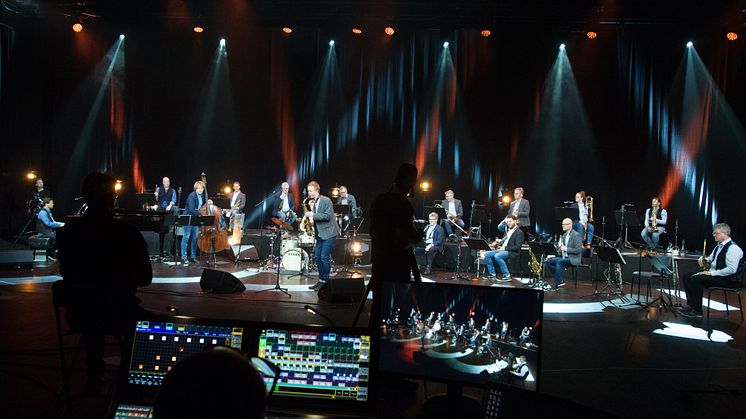 Inspelningen av den digitala konsert som nu går att se via Bohuslän Big Bands hemsida. Foto: Anneli Johansson/Vara konserthus