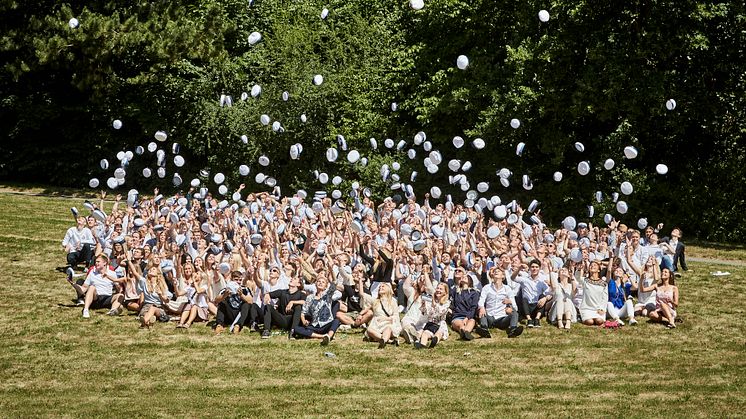 289 HHX studenter klar til fremtiden. 