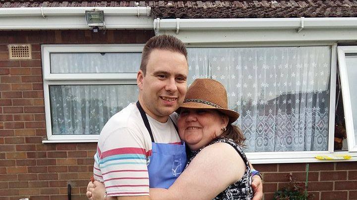 ​Horncastle stroke survivor set to Give a Hand and Bake for the Stroke Association