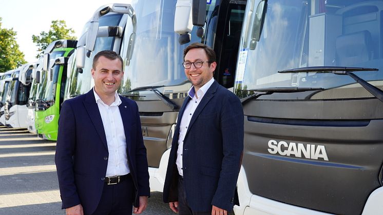 Dejan Koleska, Used Bus Center Manager, und Luc Moulin, Verkaufsdirektor Busse bei Scania Deutschland Österreich