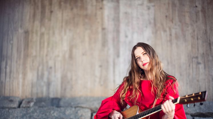 SOMMARKONSERTER FÖR HANNA GUSTAVSSON - NY SVENSK BEGÅVAD COUNTRYPOP! 