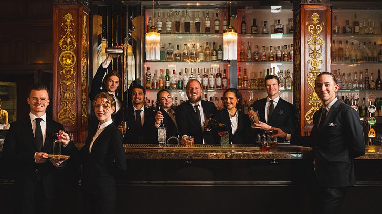 The team - The Cadier Bar