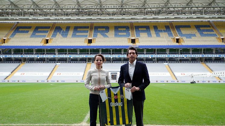 Visa ve Fenerbahçe iş birliğiyle  taraftarlara özel ön ödemeli dijital kart