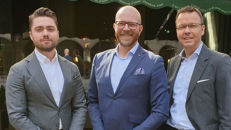 Alarik Sandrup (mitten) valdes till ny ordförande i Svebio vid årsmötet 2 april som hölls via en digital plattform. Årsmötet leddes av Ludwig Kollberg (till vänster), ansvarig för samhällskontakter på Preem. Till höger Gustav Melin, vd för Svebio.