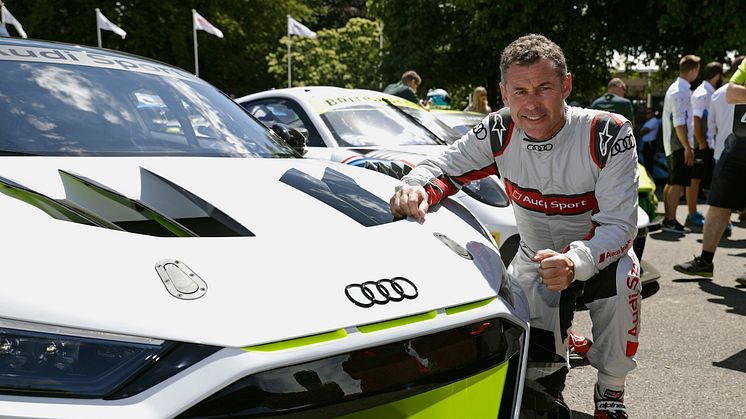 Audi R8 LMS GT2 og Tom Kristensen