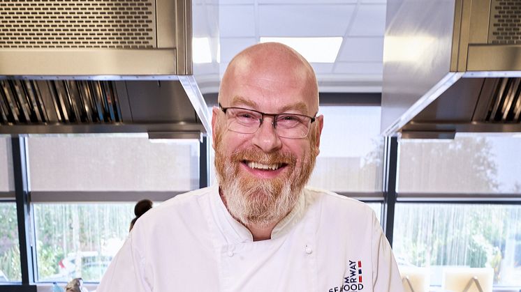 SFN Chef Partner Simon Hulstone (1)