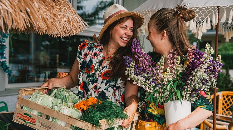 Njut av nyskördade läckerheter, härliga evenemang och goda drycker. Besök gårdsbutiker, restauranger, caféer och odlingar under Skördetid i Halland. Foto: Lisa Lindström