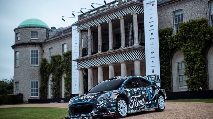 Ford og M-Sport introduserer den nye rallybilen Puma Rally1 som ladbar hybrid