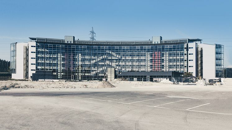 “The Factory” – Nordens största innovationshubb flyttar in i glasbyggnaden vid rondellen i Häggvik 