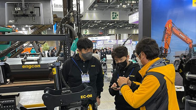 engcon Korea_maskinmesse_2.jpeg