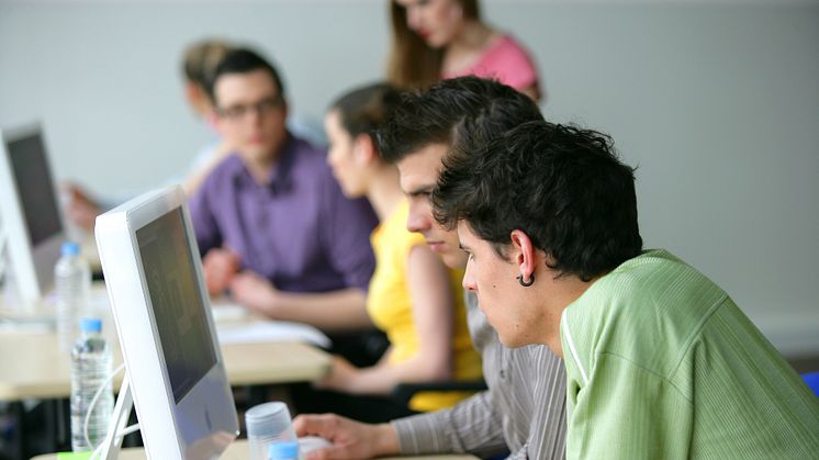 Hogias arbete med skolor uppmärksammas