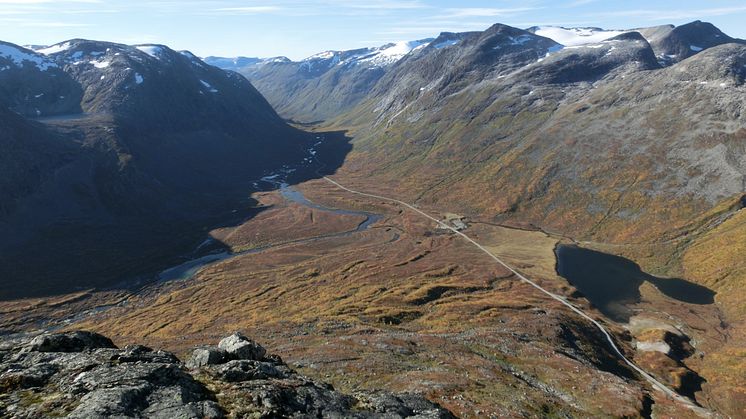 Endelig dekning ved Trollstigen: Telia bygger infrastruktur basert på grønn energi