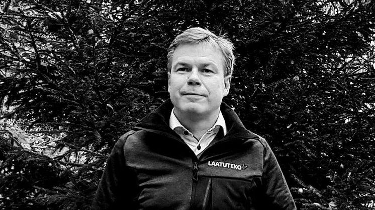 Jyrki Mielityisen kattoyrityksellä on hyvää yhteistyötä esimerkiksi oman ryhmän kiinteistönvälittäjän kanssa.