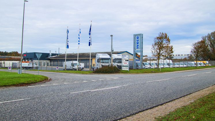 Stiholt koncernen har overtaget aktiemajoriteten i Bache A/S, og vil fremadrettet drive Stiholt Erhvervsbiler A/S og Bache A/S som én samlet IVECO-forhandler. (Fotokredit: Stiholt Erhvervsbiler)