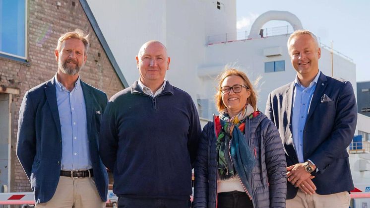 Samarbeider om satsing på hydrogen; Frank Sagvik (Akershus Energi), Jan Klauset (Kronos Titan), Charlotte Iversen (Borg Havn) og Martin Vatne (Østfold Energi).