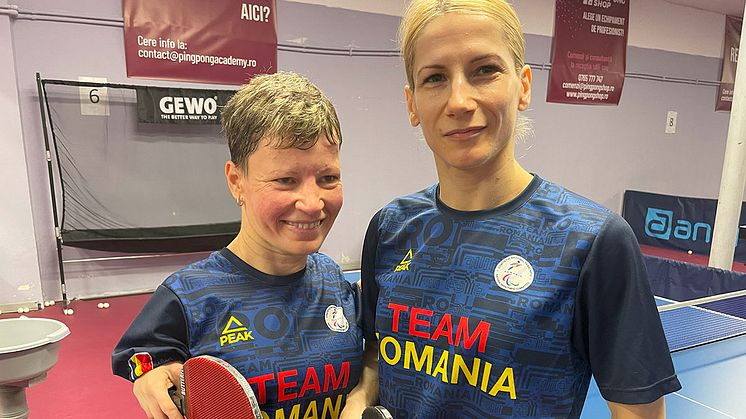 Gabriela Constantin și Camelia Ciripan fac parte din echipa de para-tenis de masă a României.