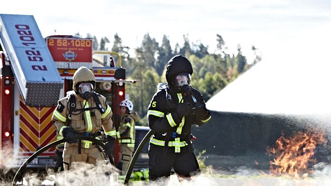 Procurator AB visar fallskydd och andningsskydd på Norrmässan, 2014