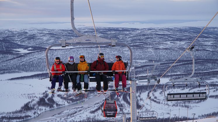 Gondolen lockar rekordmånga gäster till Hemavan