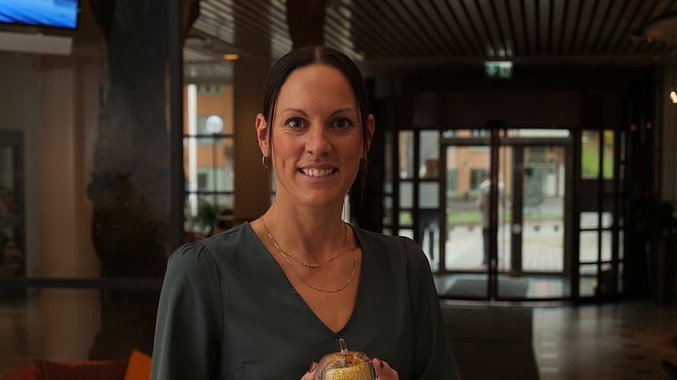 Helen Larsson, speciallärare på Rosenlundsskolan (grundsärskolan) F-6, och it-pedagog på skolan. Andrapristagare lärarpriset Guldäpplet 2021. Foto Bo Helmersson