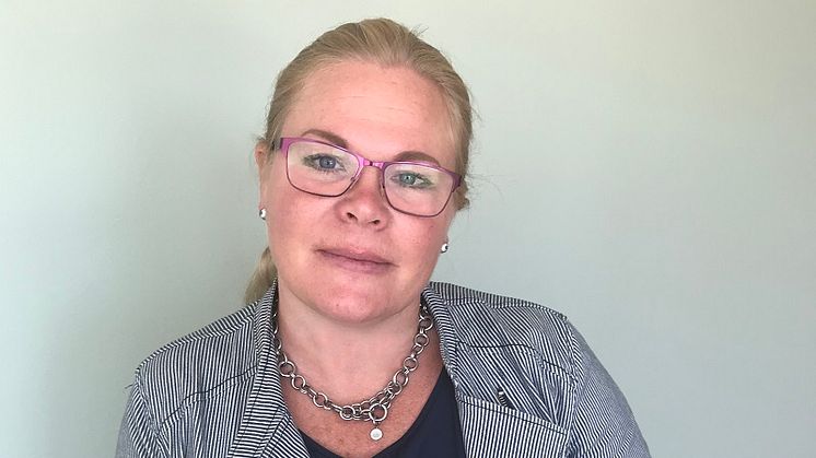 Anna Erlandsson, affärsområdeschef för HR- och löneverksamheten på Azets.