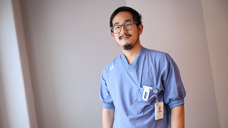 Chih-Han Kung, överläkare på Kirurgcentrum, är 2021 års läkarhandledare i Skellefteå. FOTO: Per Strömbro/Region Västerbotten