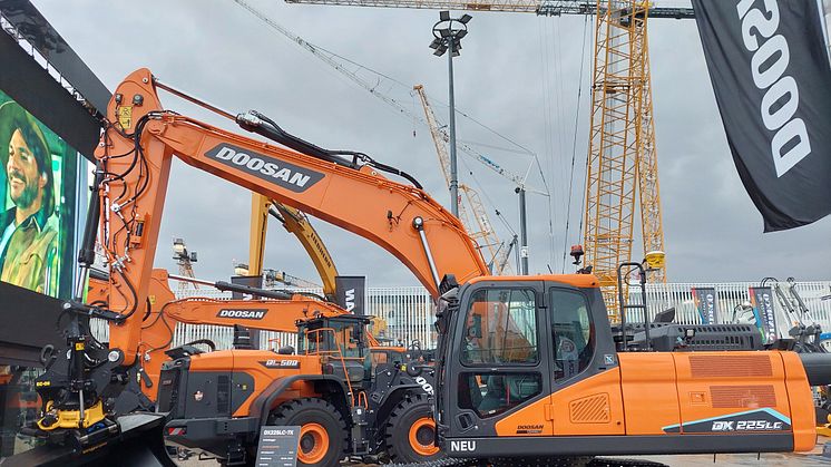 Doosan DX225LC-7X