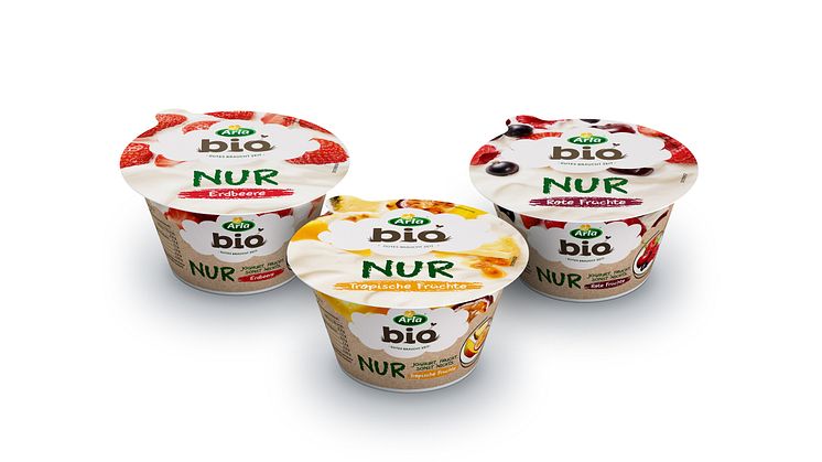 Der neue Ara Bio Fruchtjoghurt in den Geschmacksrichtungen Erdbeere, tropische Früchte und rote Früchte.