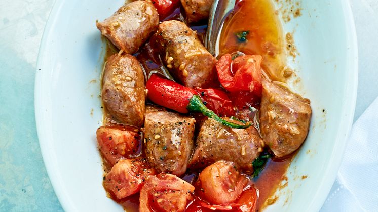 Grilla smakrik italiensk salsiccia från Delizie