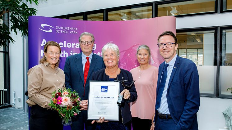 Ceremony at Park Annual on 1 Oct 2020. Charlotta Gummeson, CEO, Sahlgrenska SP, Leif Johansson, Chairman of the board, AstraZeneca, Anna-Carin Olin, PExA, Marianne Dicander Alexandersson, Chairman of the Board, Sahlgrenska SP, Jens Nielsen, CEO, BII