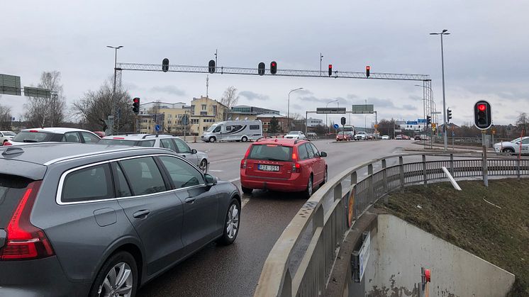 Korsningen Hamngatan/Älvgatan ska byggas om. Under tiden blir framkomligheten begränsad.