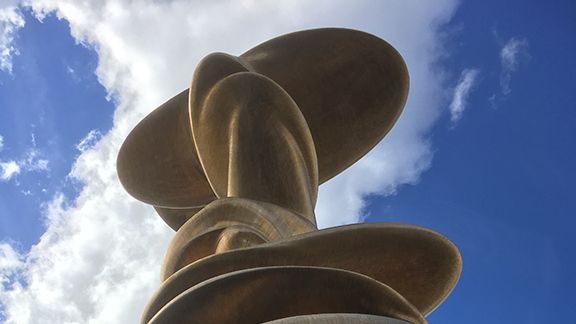 Points of View av Tony Cragg