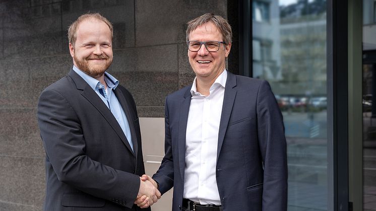 ALLPLAN, SCIA et FRILO ont annoncé aujourd'hui qu'elles allaient fusionner et former une entreprise commune (de gauche à droite : Markus Gallenberger et CEO Dr. Detlef Schneider. Copyright: ALLPLAN