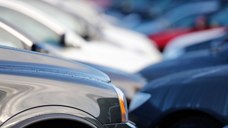 Ökad försäljning av begagnade bilar  -	Vita bilar nu näst vanligast