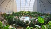 Semesterstugor vid Tropical Islands