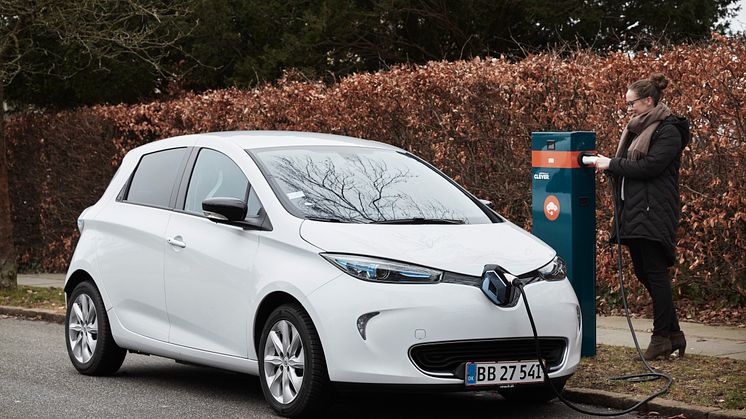 Få to års gratis strøm med Renault og CLEVER