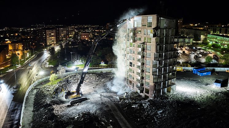 Volvos jätte river Snusdosan i Kiruna