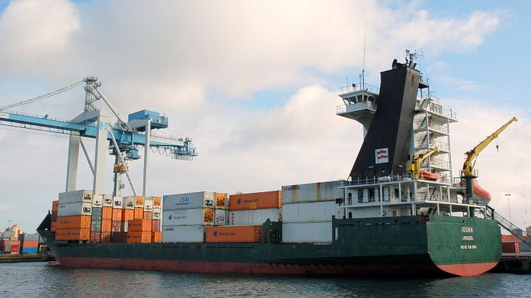 ​Rederiet Hapag-Lloyd dubblerar sina anlöp i Helsingborgs Hamn